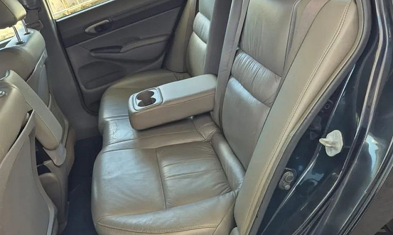 Honda Civic Sedan Lx...