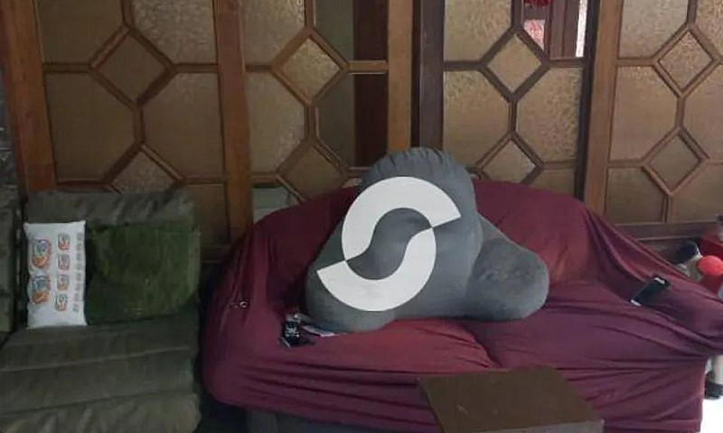 Casa Com 6 Dormitóri...