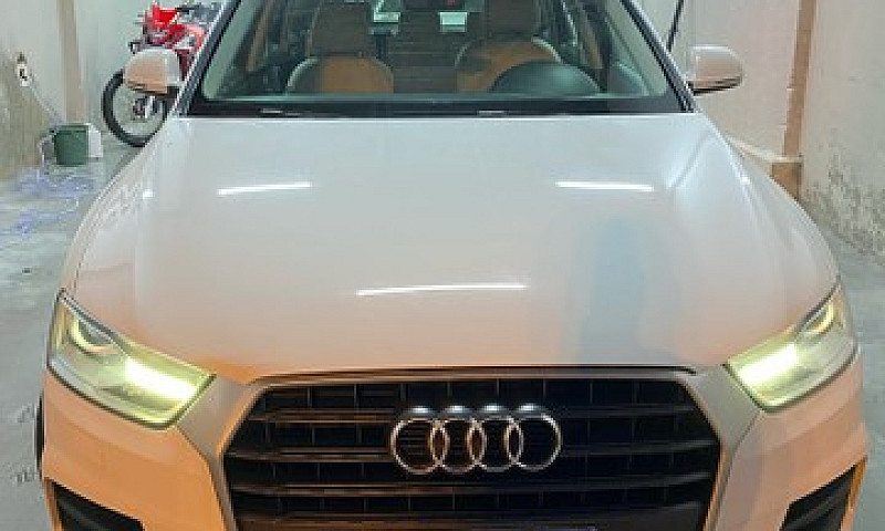 Audi Q3...