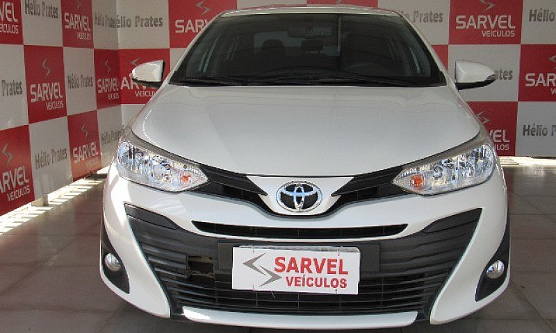 Toyota Yaris Sedan 1...