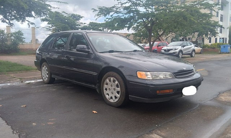 Honda Accord Sw Lx...