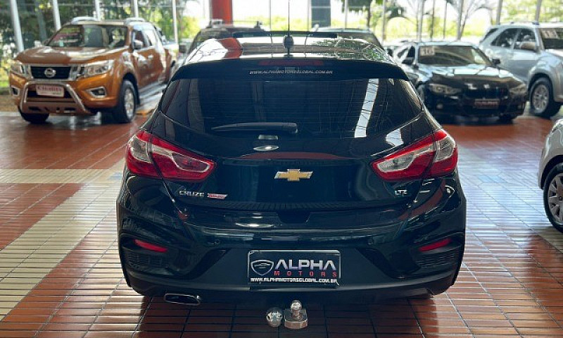*Chevrolet Cruze 201...