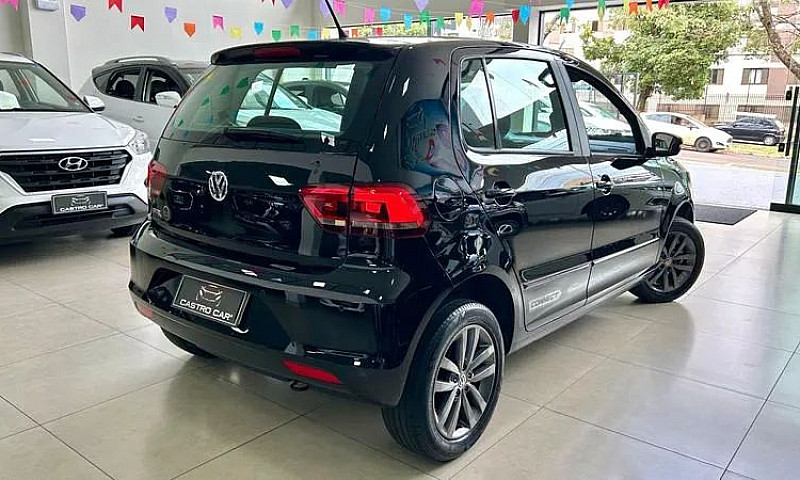Volkswagen Fox Conne...