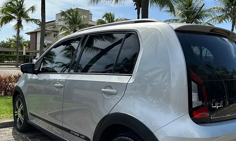 Volkswagen Up Cross ...