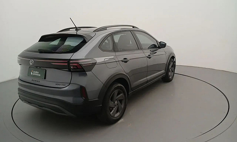 Volkswagen Nivus Com...