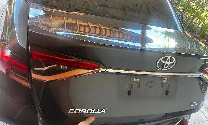 Toyota Corolla Xei 2...