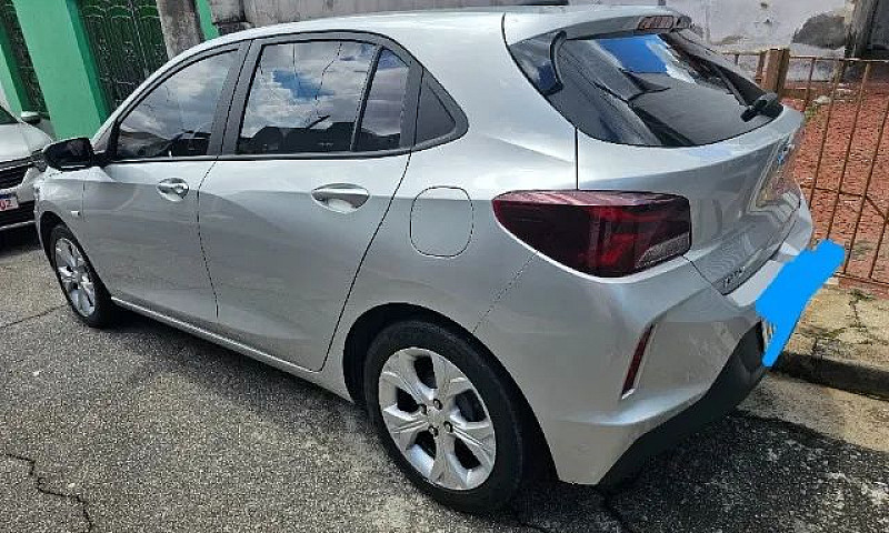 Chevrolet Onix Hatch...