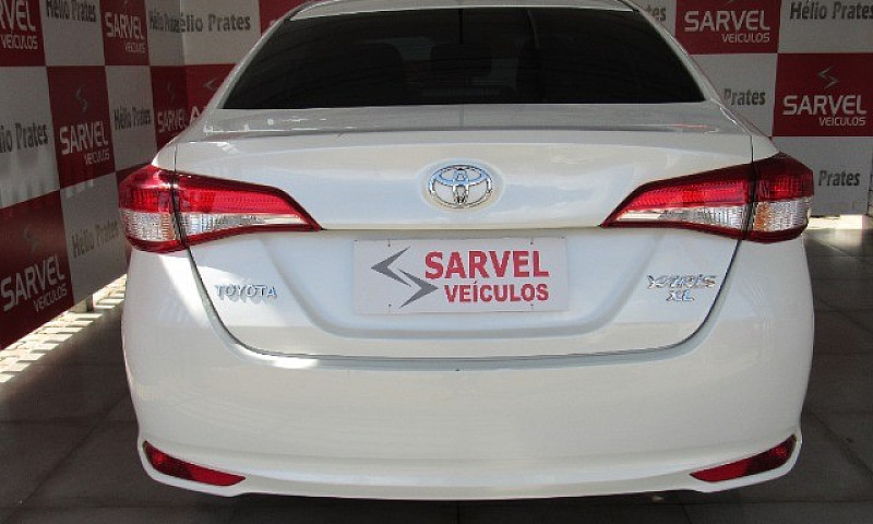 Toyota Yaris Sedan 1...