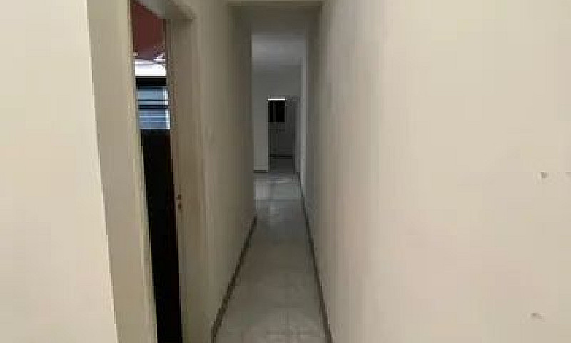 ! Casa Na Rua De Sir...