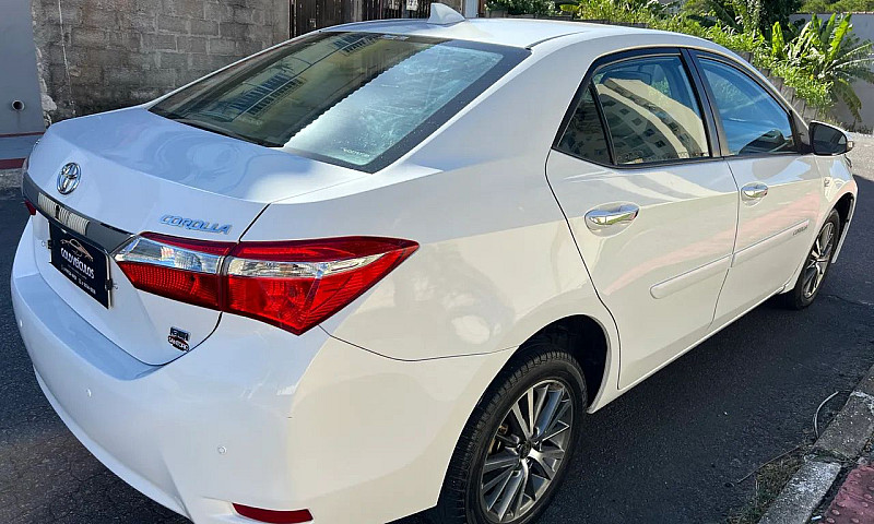 Toyota Corolla Gli 1...