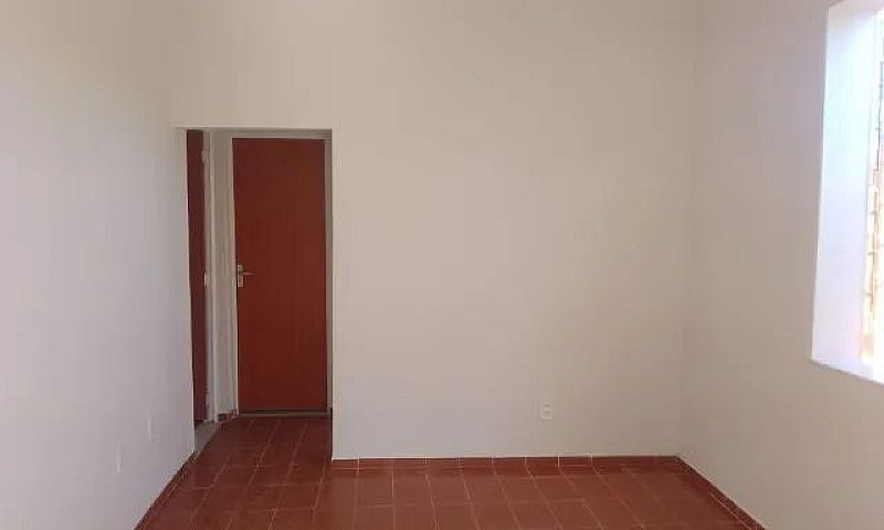 Linda Casa De Vila...