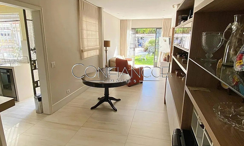 Casa Com 2 Quartos P...