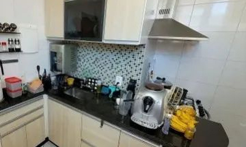 Vende-Se Lindo Apart...