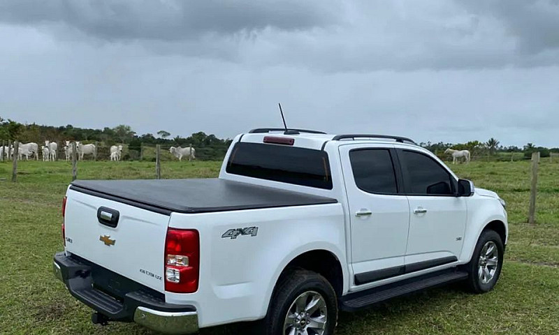 Chevrolet S10 Pick-U...