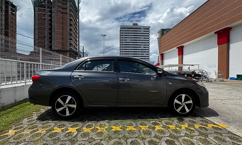 Toyota Corolla Xei 2...