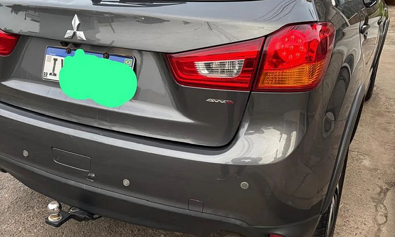 Mitsubishi Asx 2.0 1...