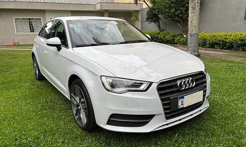 Audi A3 Sportback 1....