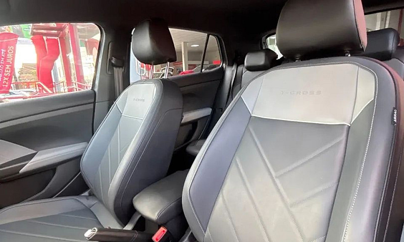 Volkswagen T-Cross C...