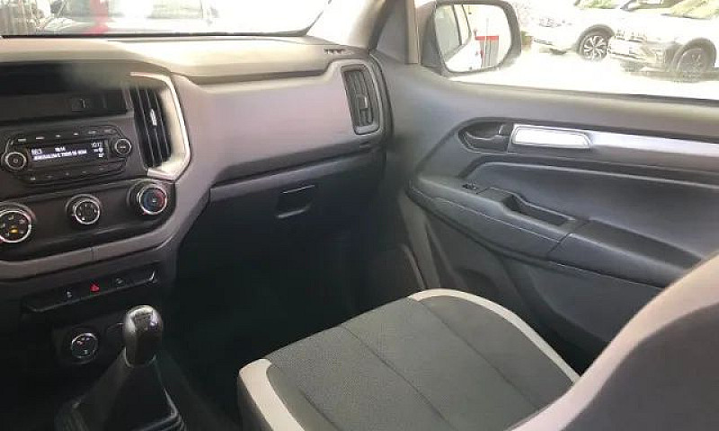 Chevrolet S10 Pick-U...