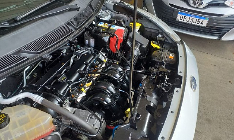 Ford Ka  Sedan 1.5 S...