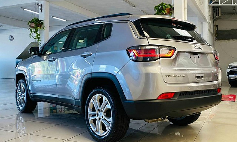 Jeep Compass Longitu...