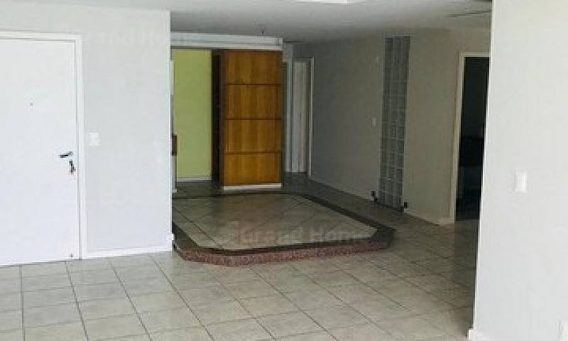 Apartamento 4 Quarto...