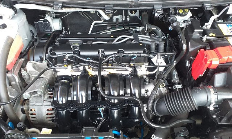 Ford Ka  Sedan 1.5 S...