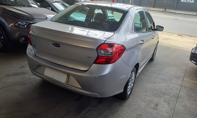 Ford Ka  Sedan 1.5 S...