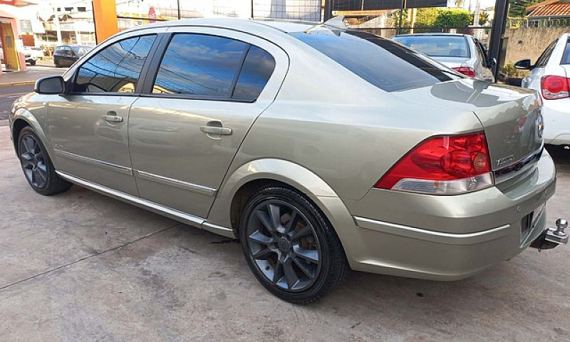 Chevrolet Vectra Eli...