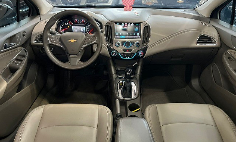 *Chevrolet Cruze 201...