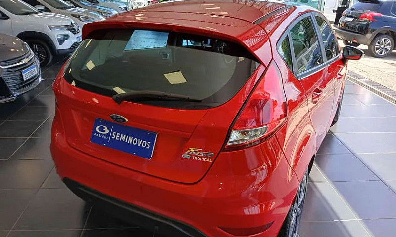 New Fiesta Style 1.6...