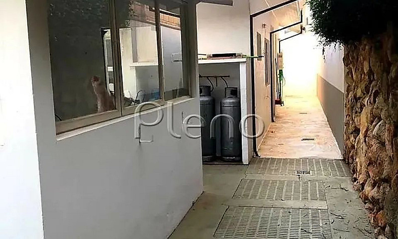 Sobrado À Venda E Pa...
