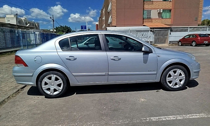 Chevrolet Vectra Ele...