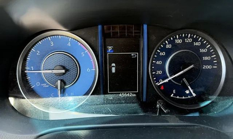 Toyota Hilux Sw4 Srx...