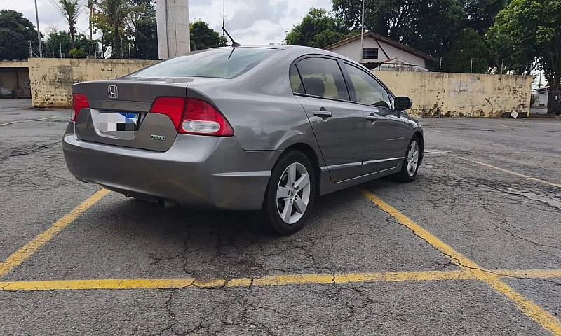 Honda Civic Sedan Lx...
