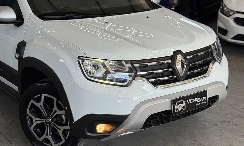 Renault Duster Iconi...