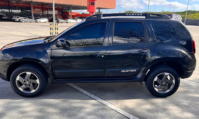 Renault Duster Expre...