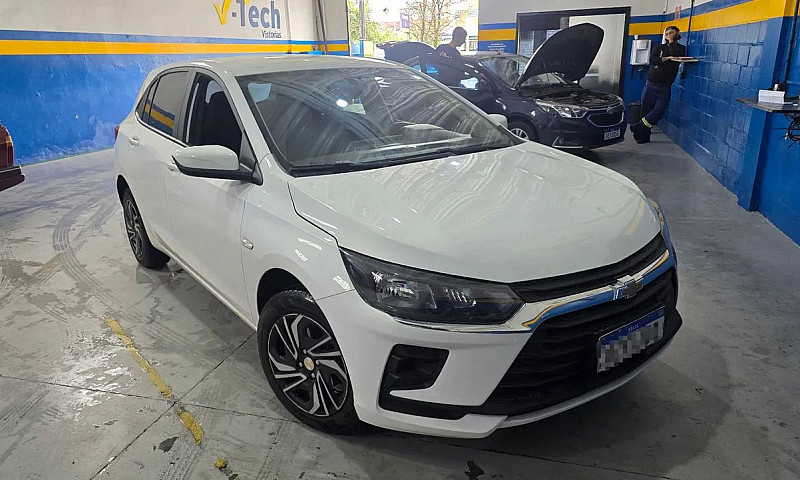 Chevrolet Onix Hatch...