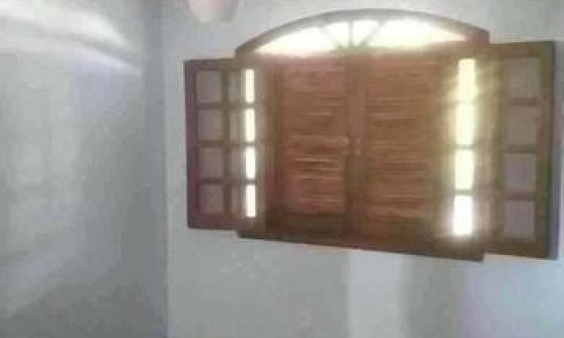 Sobrado Condomínio S...