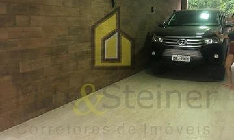 Al. Apartamento Semi...