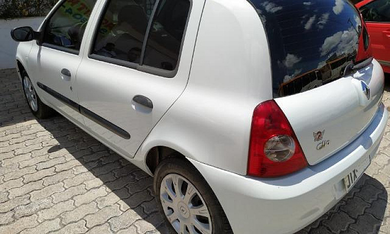 Renault Clio 1.0 Com...