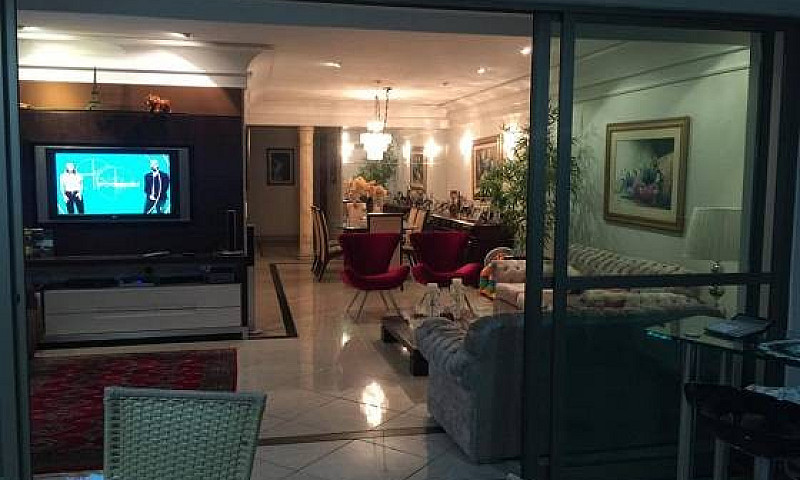 Apartamento Com 4 Su...