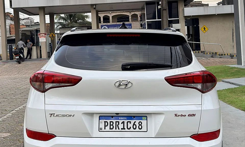Hyundai Tucson Gls 1...
