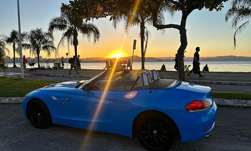 Bmw Z4 Conversível A...