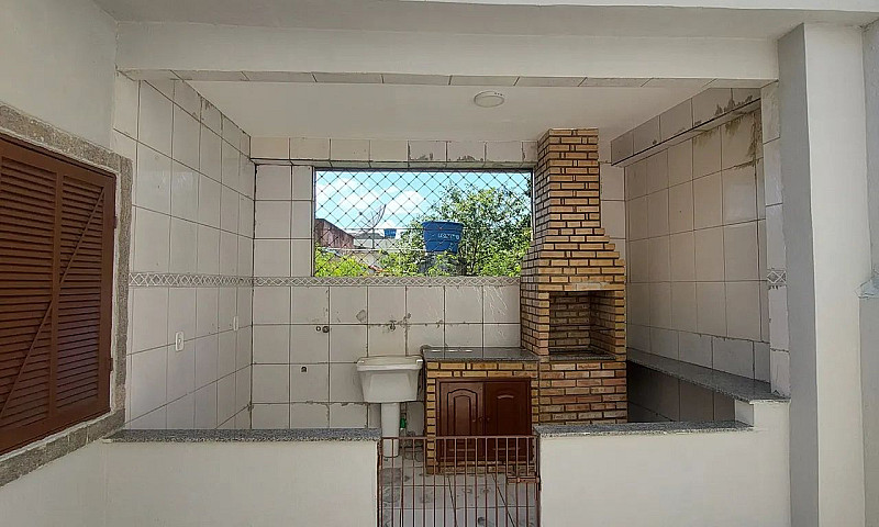 Casa Com 2 Quartos N...