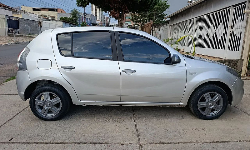 Renault Sandero Expr...