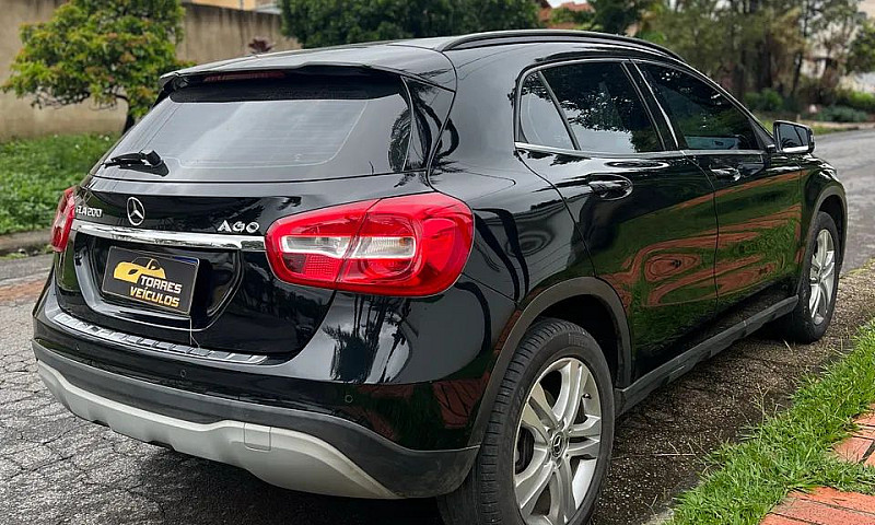 Mercedes-Benz Gla 20...