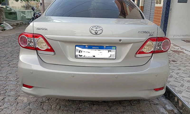 Corolla Gli 1.8 2013...