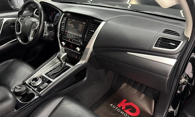 Mitsubishi Pajero Sp...