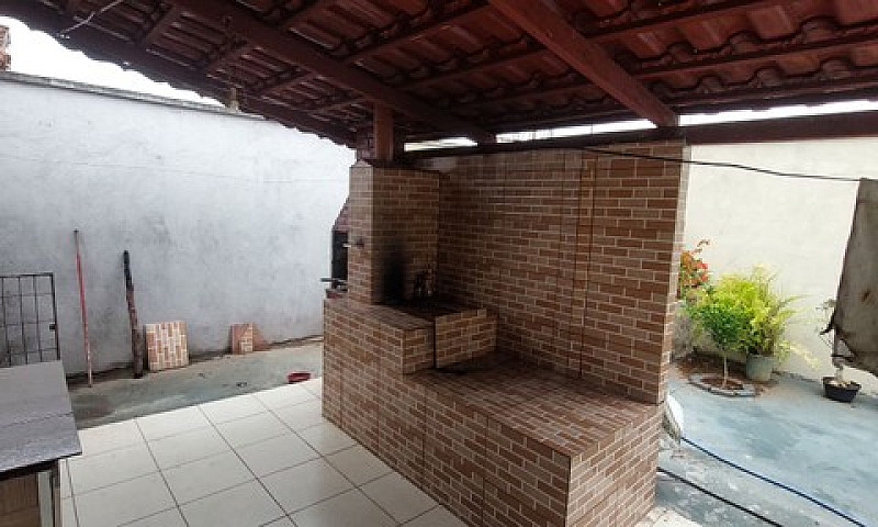 Casa De 3Quartos ...